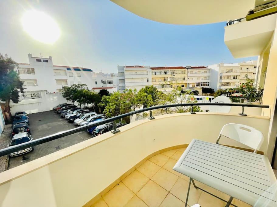Peradoce - Beach 150M - Terrace - Private Parking Lejlighed Armação de Pêra Eksteriør billede